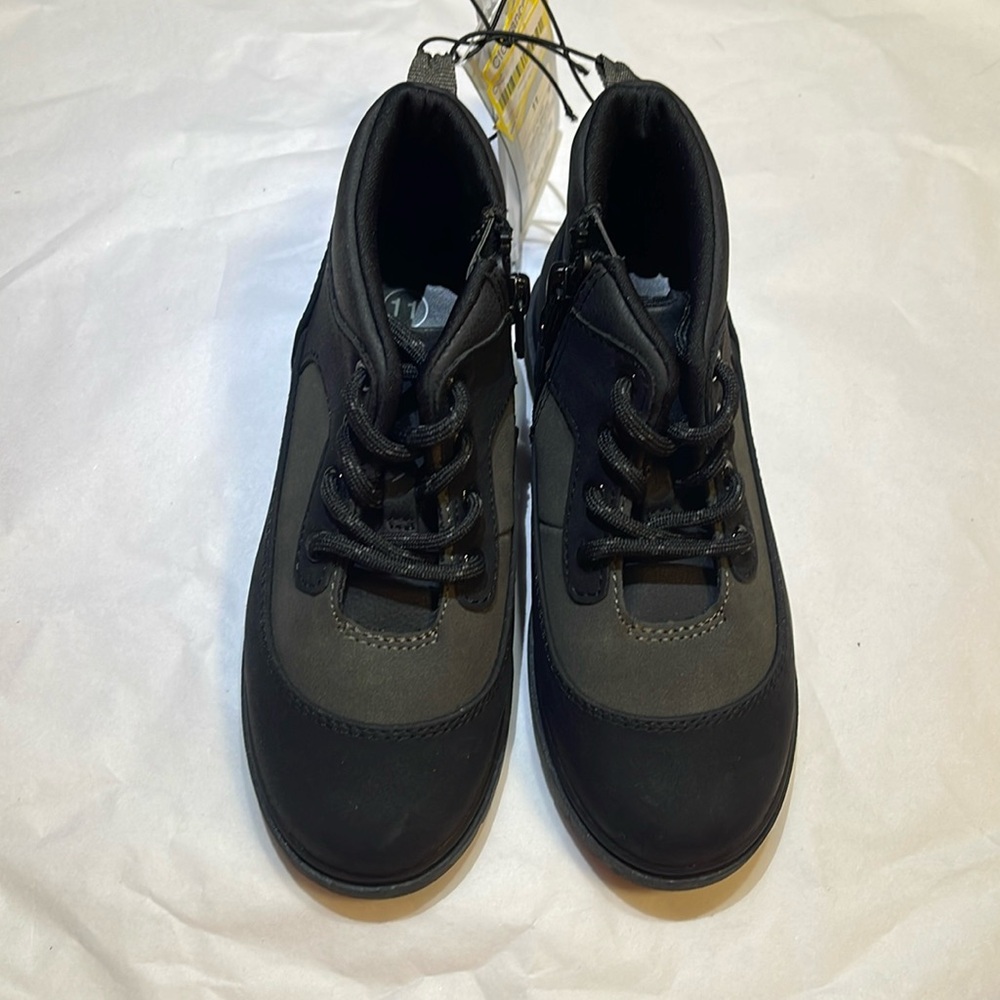 Lace up boots with zipper on side Han